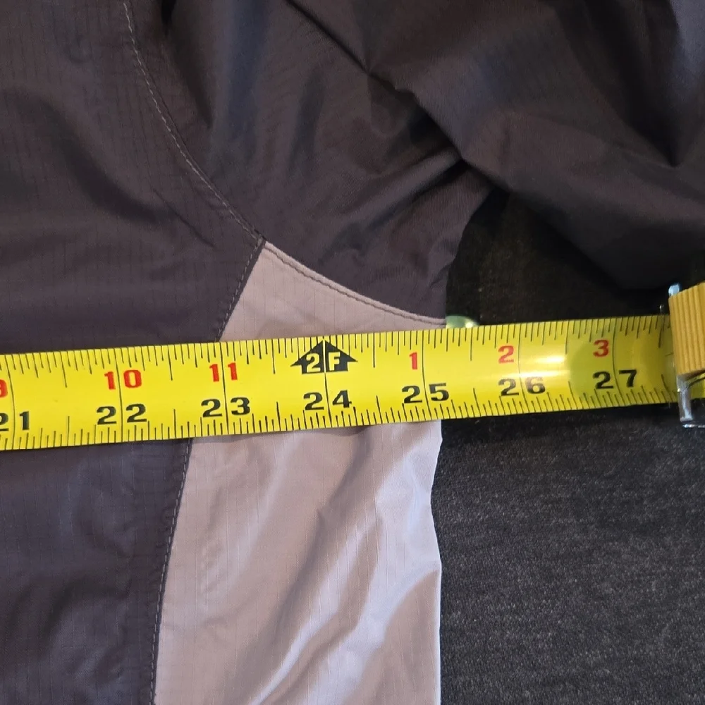 The North Face Men's Large Dark Gray Hooded Hyvent Windbreaker Jacket